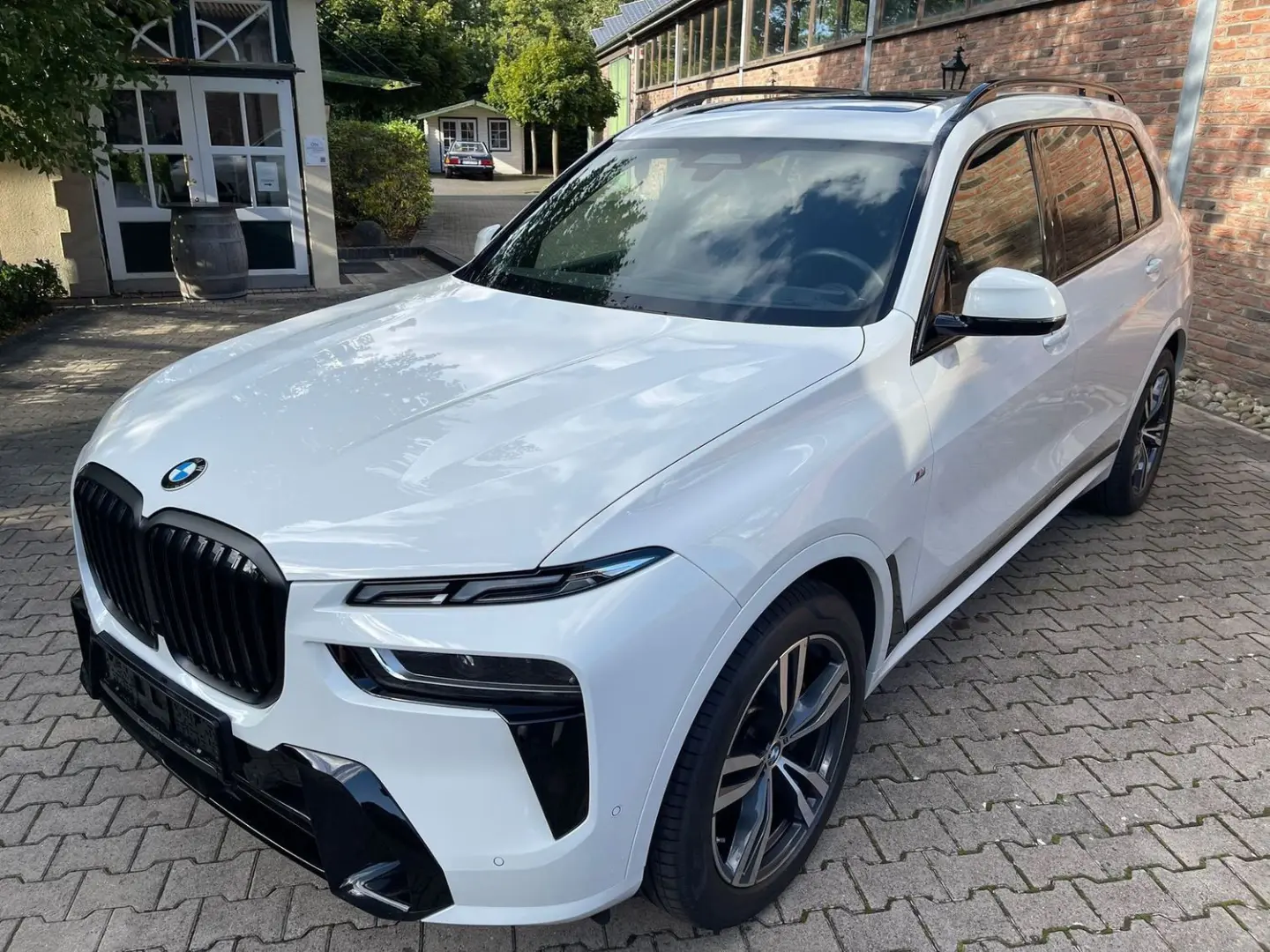 X7 xDrive 40 i M Sport Apple Multi Navi Android