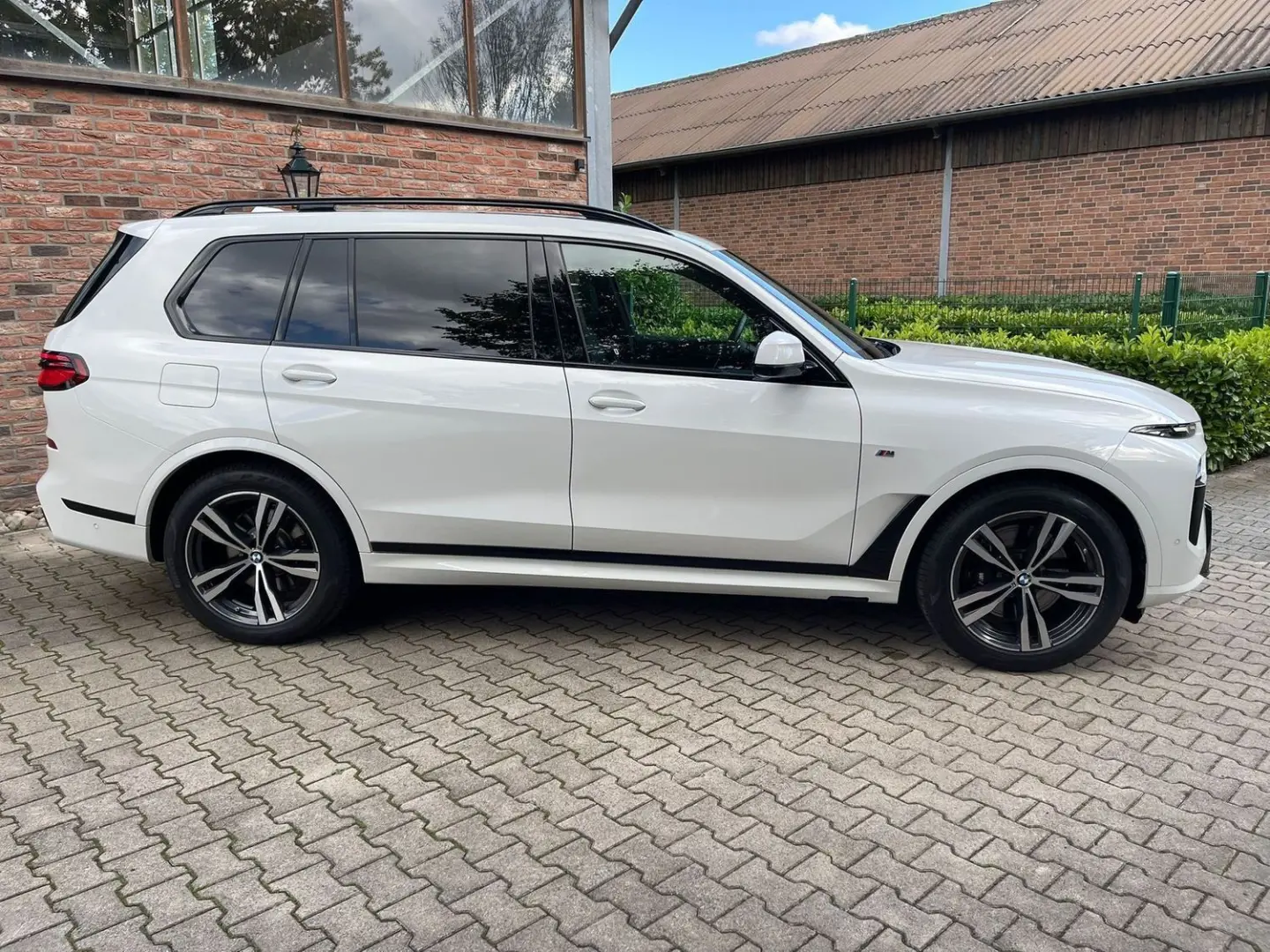 X7 xDrive 40 i M Sport Apple Multi Navi Android
