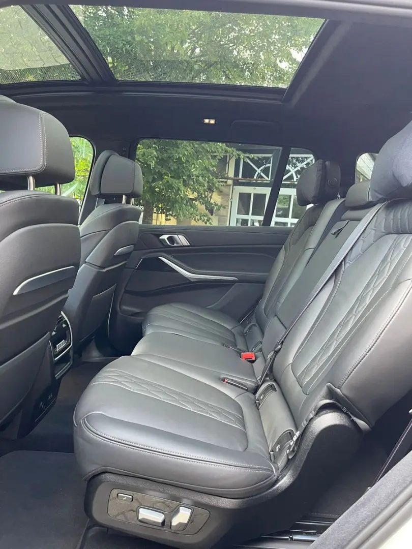 X7 xDrive 40 i M Sport Apple Multi Navi Android