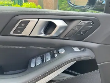 X7 xDrive 40 i M Sport Apple Multi Navi Android