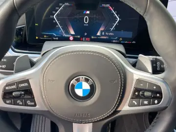 X7 xDrive 40 i M Sport Apple Multi Navi Android