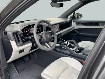 Porsche Cayenne E-Hybrid BOSE LED-Matrix