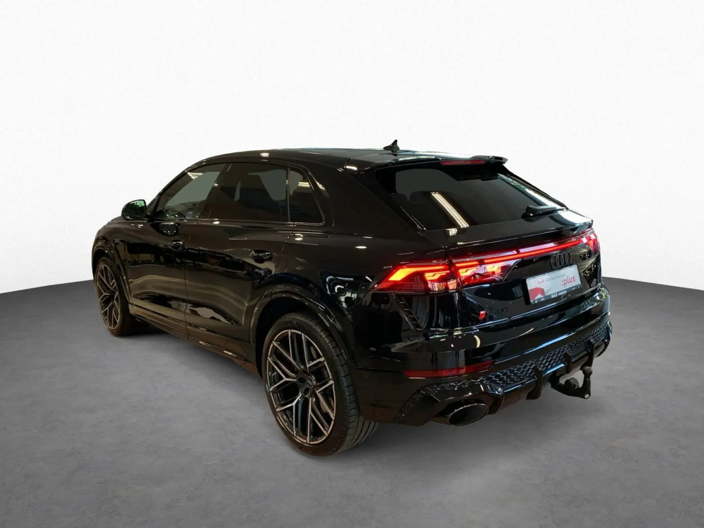 RS Q8