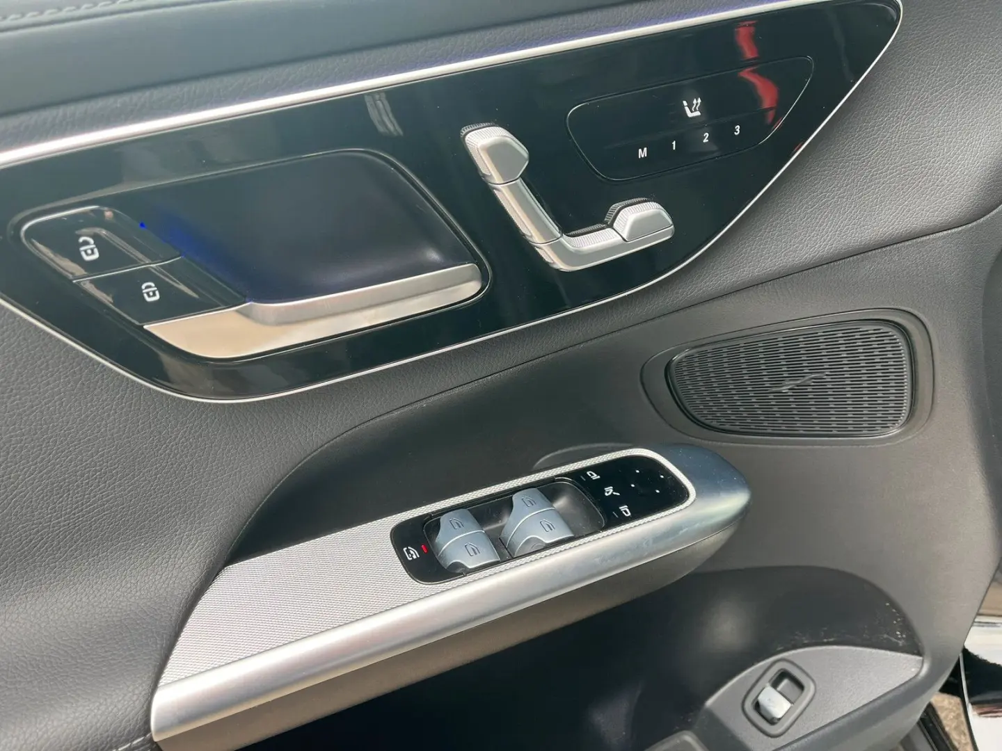 GLC 300 d 4M AMG PREMIUM *DISTRONIC*AHK*360CAM