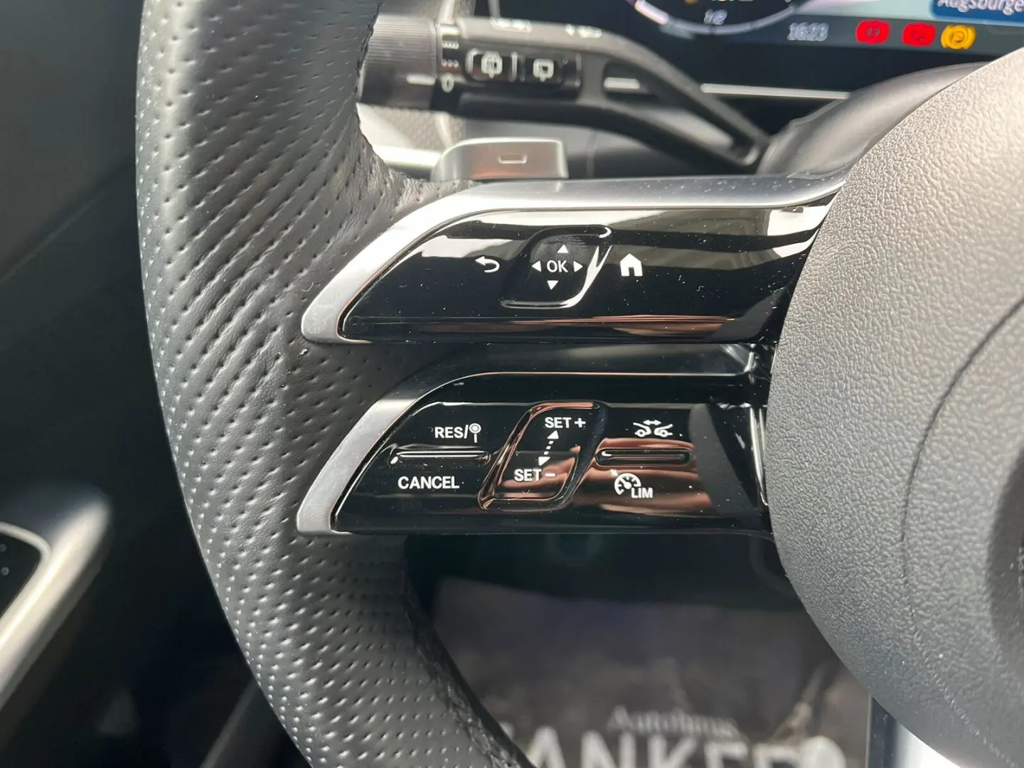 GLC 300 d 4M AMG PREMIUM *DISTRONIC*AHK*360CAM