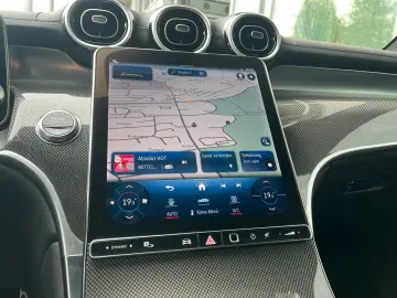 GLC 300 d 4M AMG PREMIUM *DISTRONIC*AHK*360CAM