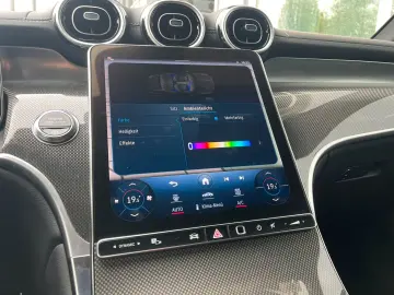 GLC 300 d 4M AMG PREMIUM *DISTRONIC*AHK*360CAM