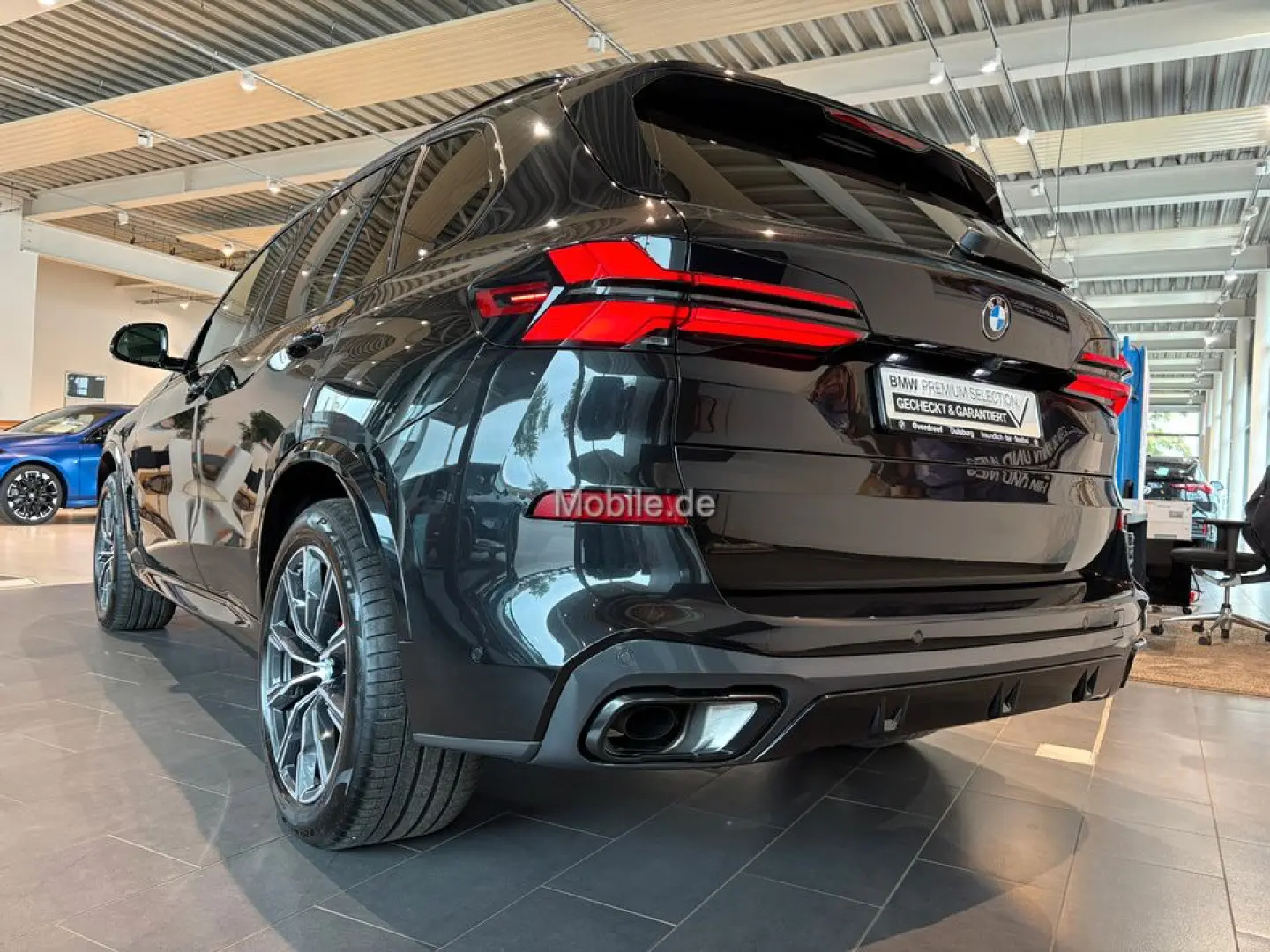 X5 xDrive30d M-Sport Pro AHK Iconic glow Soft-Co