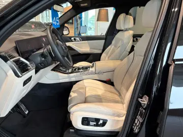 X5 xDrive30d M-Sport Pro AHK Iconic glow Soft-Co