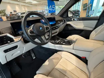X5 xDrive30d M-Sport Pro AHK Iconic glow Soft-Co