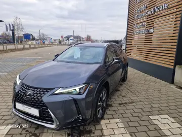 Lexus UX 250h 2.0L HEV 20H- (178 HP) 4X4 CVT Executive