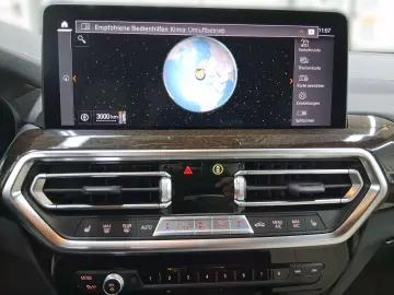 X3 xDrive30i M-Sport*Standheizung*AHK*HeadUp*Pano