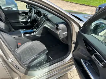 C 200 d LIM AMG PANO AMBI LED MEM KAM NIGHT LEDE
