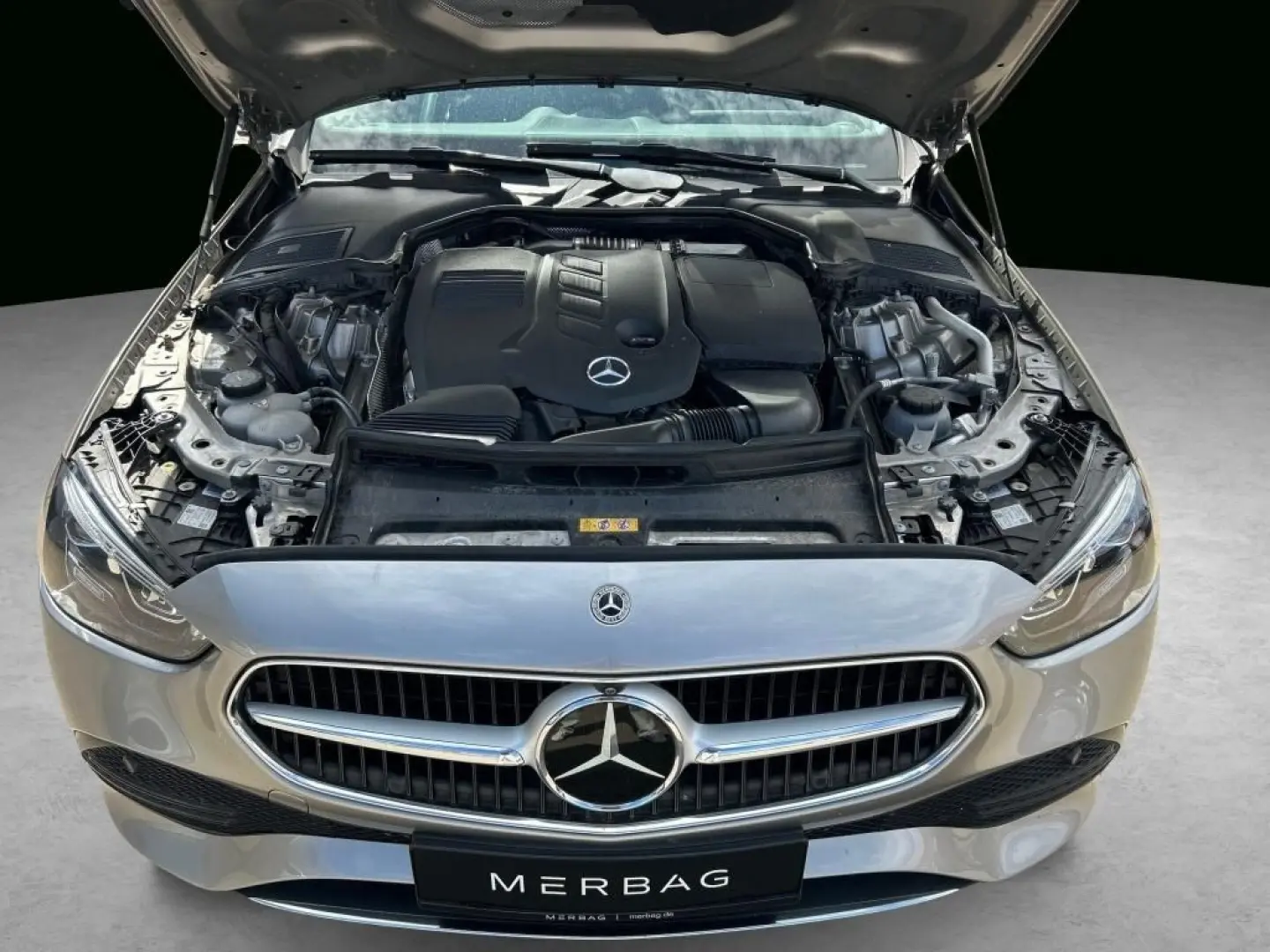 C 220 d Pano ACC ParkAss. LED SpurH Sport LM