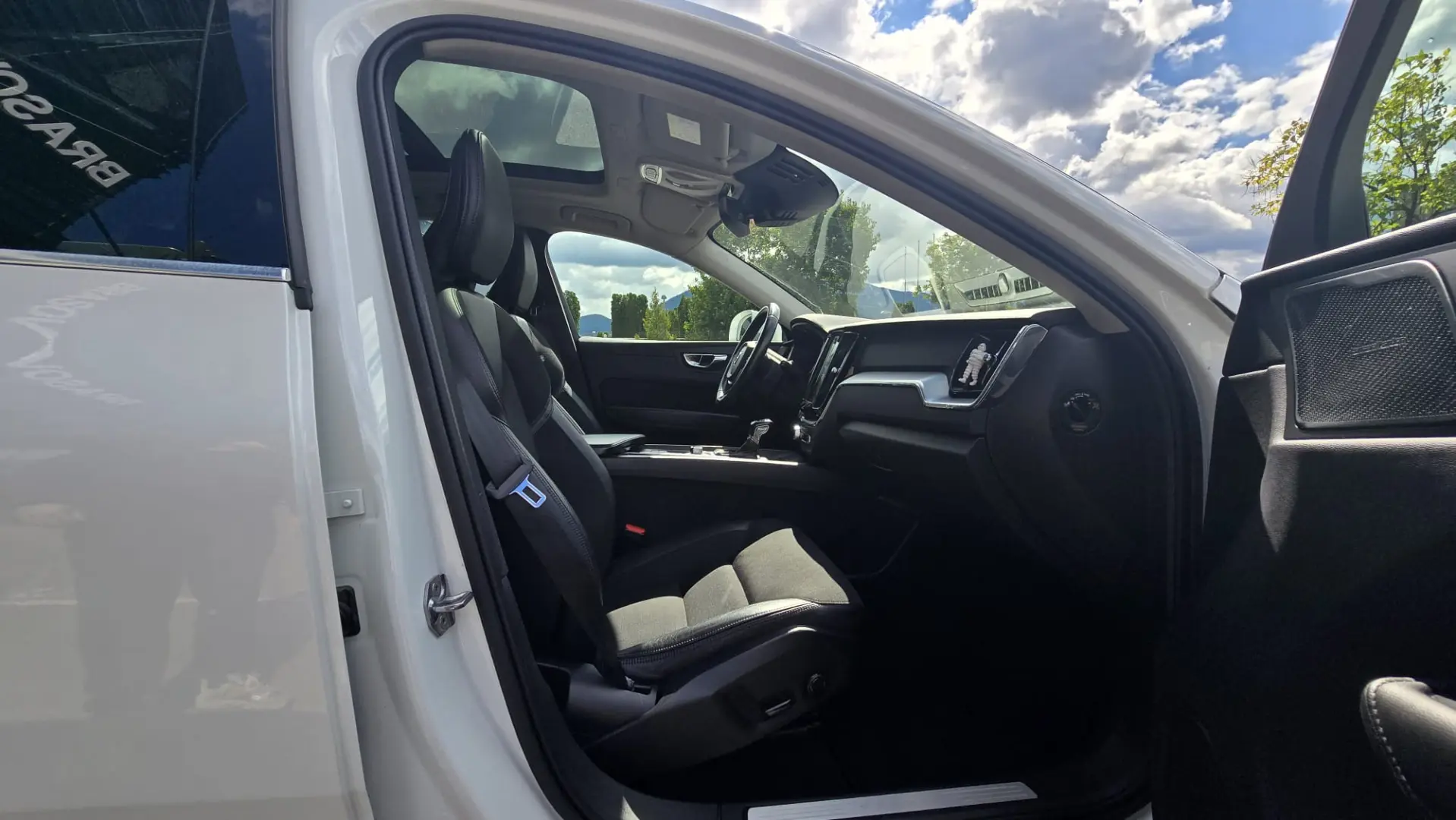 Volvo XC60 Momentum AWD