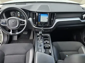 Volvo XC60 Momentum AWD