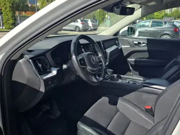 Volvo XC60 Momentum AWD