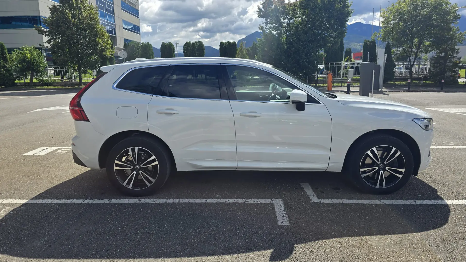 Volvo XC60 Momentum AWD