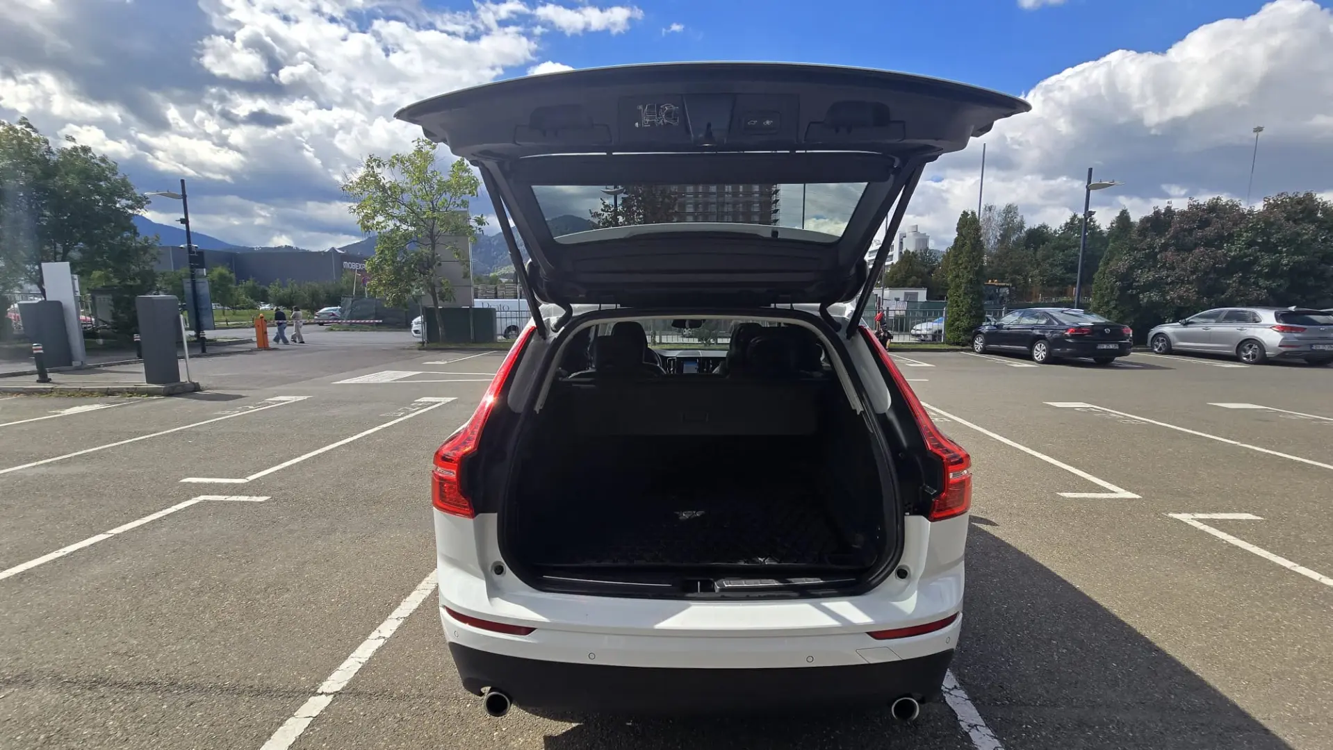Volvo XC60 Momentum AWD