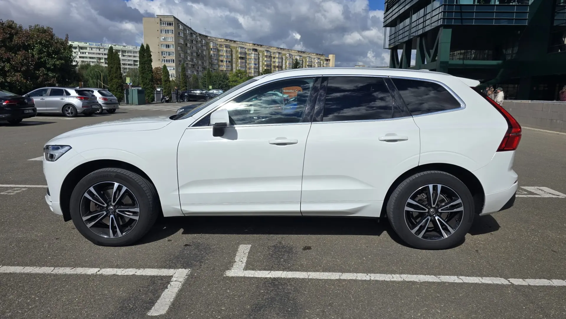 Volvo XC60 Momentum AWD