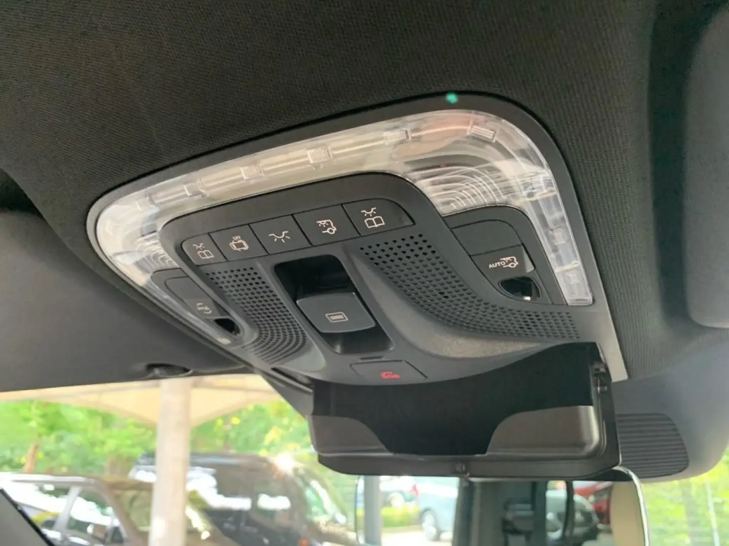 Mercedes-Benz V 300 d 4M AVANTGARDE, LANG - AMG