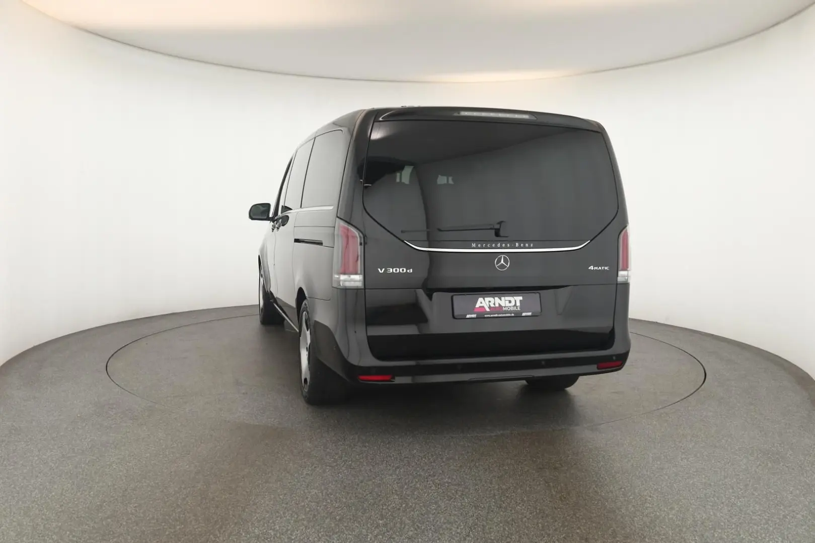 Mercedes-Benz V 300 d 4M lang AVANTGARDE 7S Pano