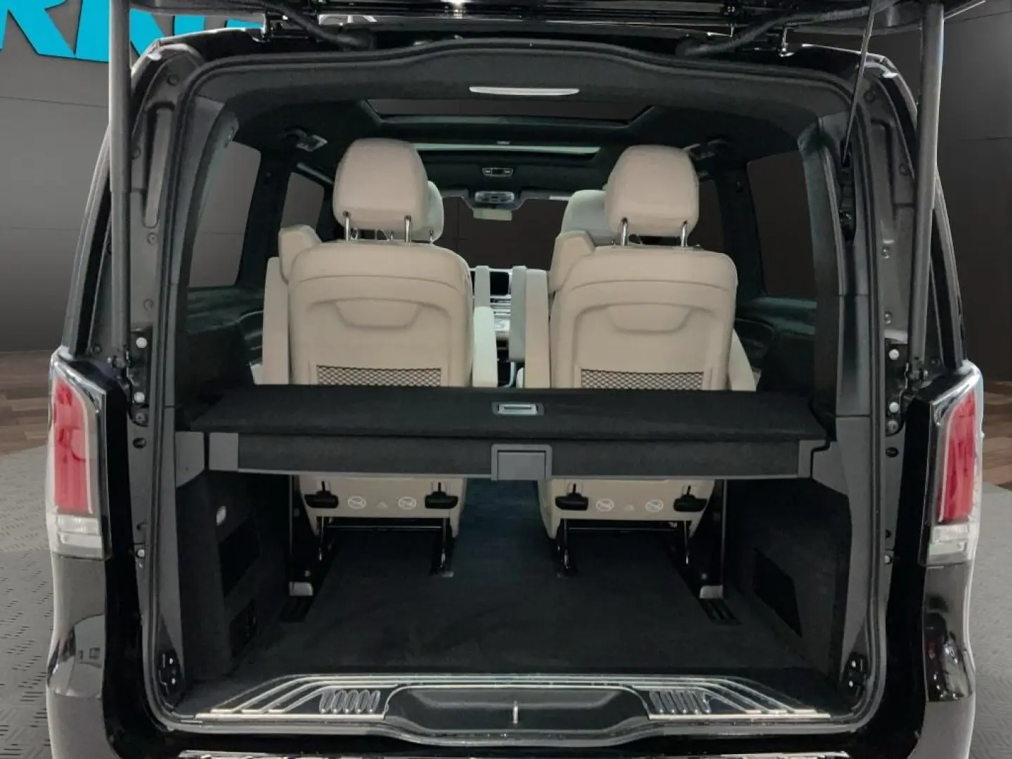 Mercedes-Benz  V 300 d 4M AVANTGARDE Lang NIGHT 360°