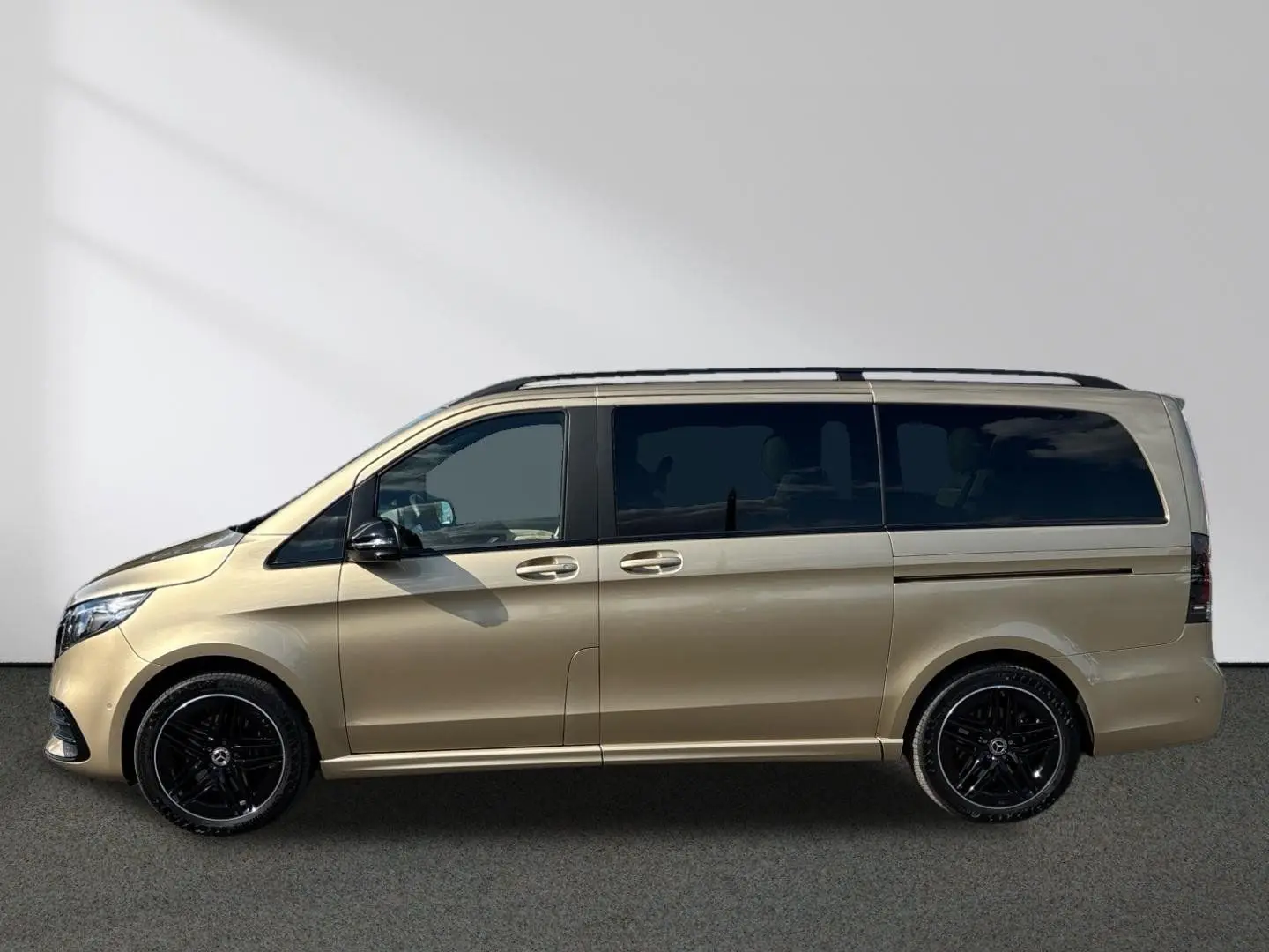 Mercedes-Benz V 300d Avantgarde 4x4 lung AMG Pano