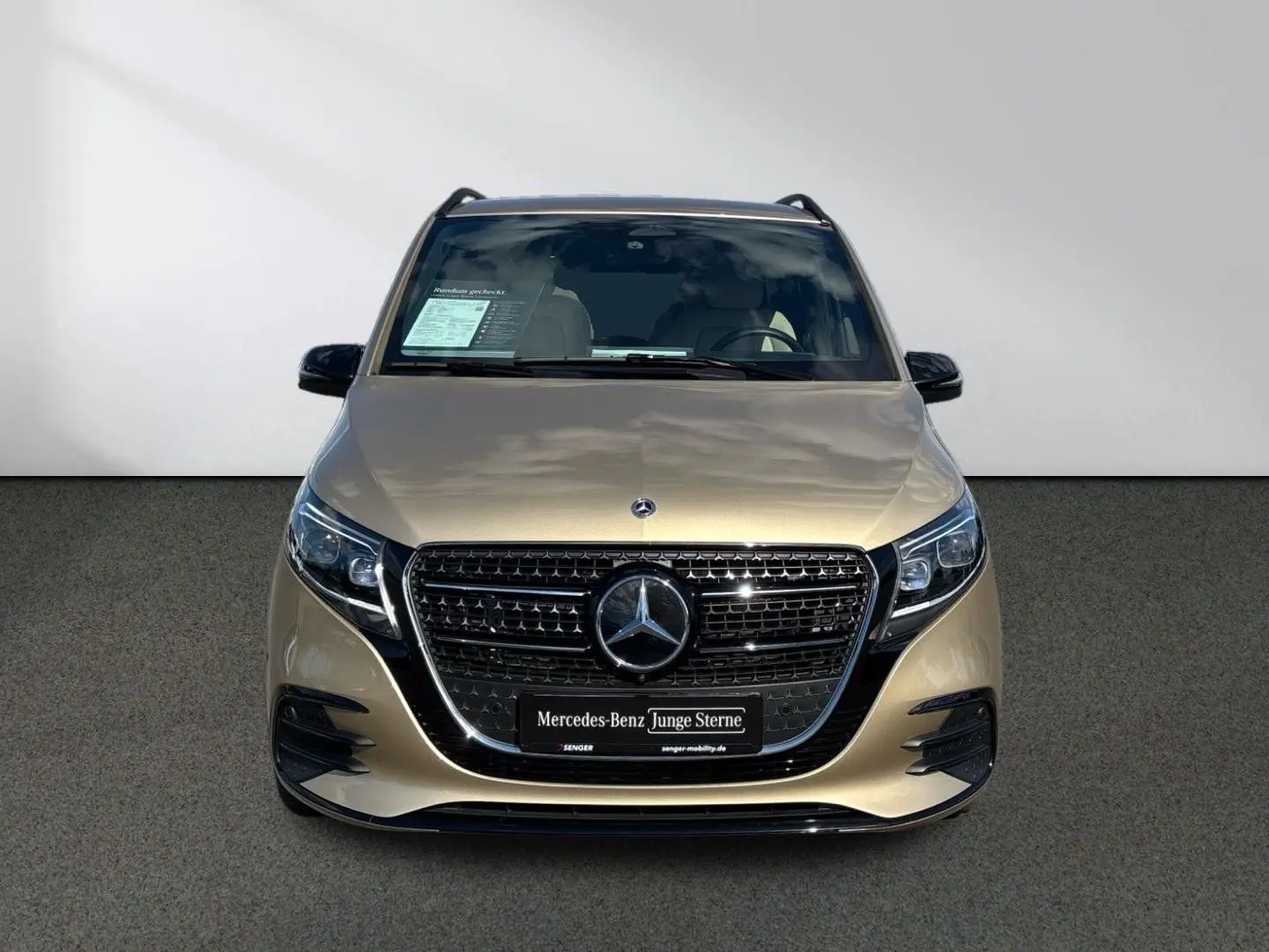 Mercedes-Benz V 300d Avantgarde 4x4 lung AMG Pano