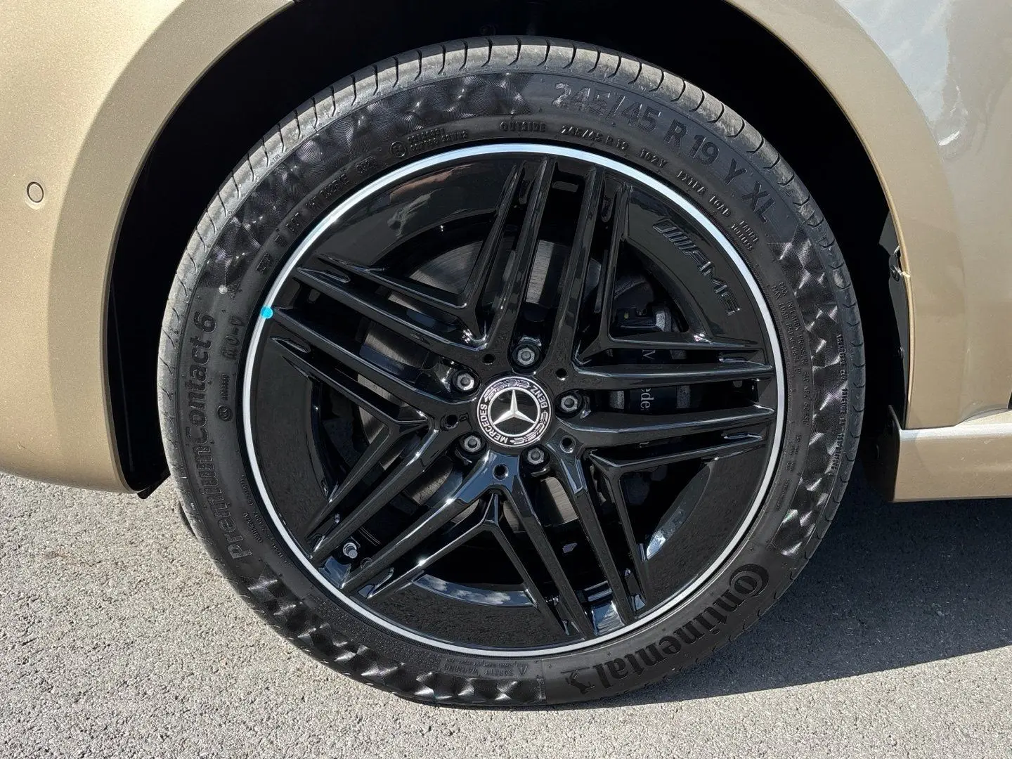 Mercedes-Benz V 300d Avantgarde 4x4 lung AMG Pano