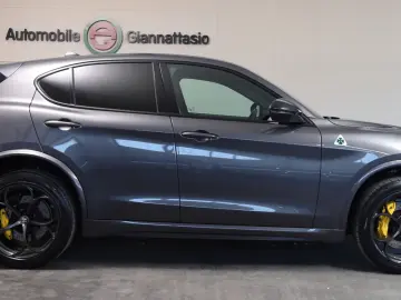 Alfa Romeo Stelvio Quadrifoglio Q4 Top