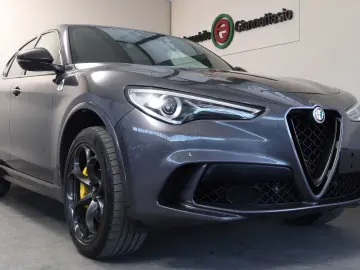 Alfa Romeo Stelvio Quadrifoglio Q4 Top