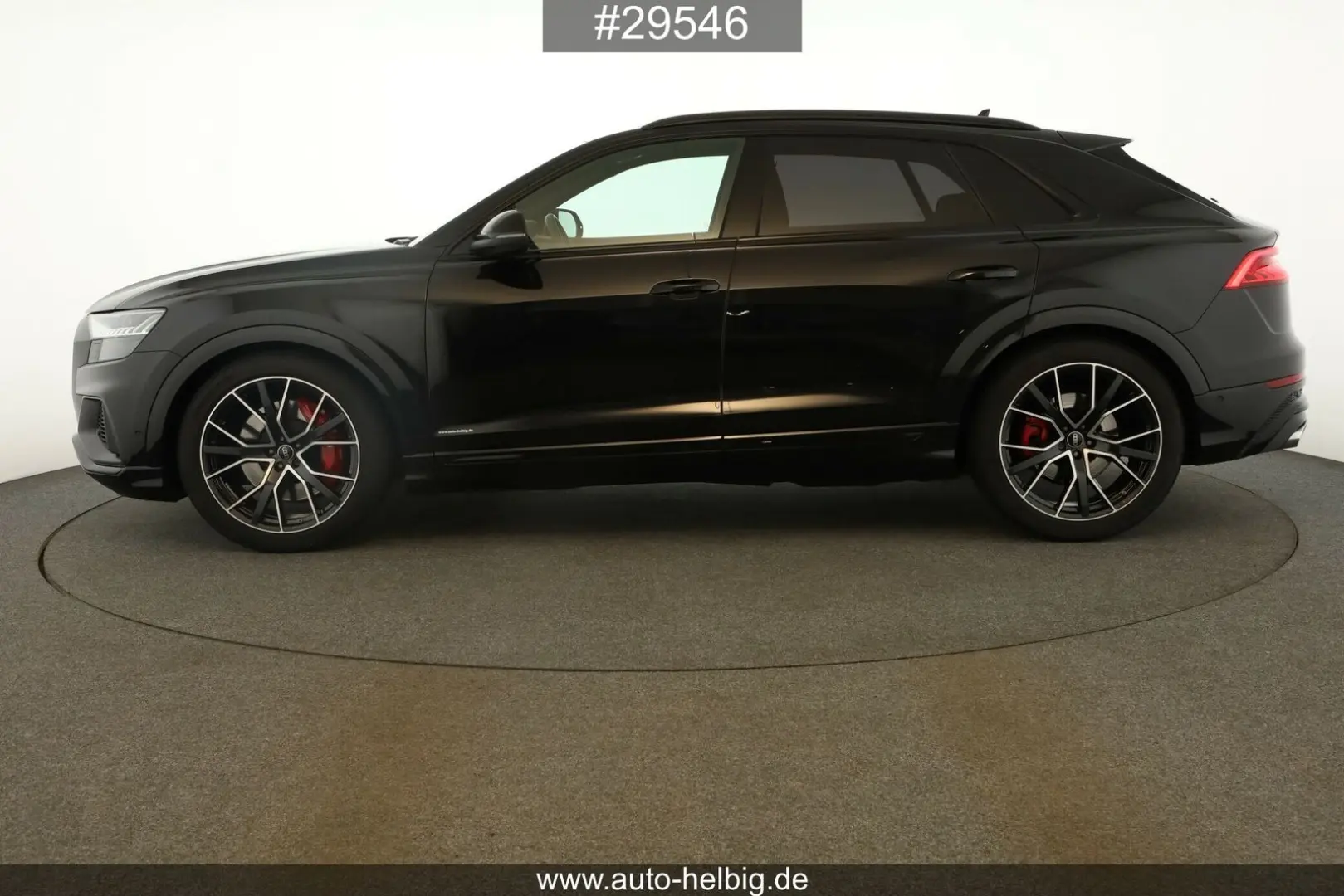 Audi SQ8 4.0 TFSI quattro #Black#22Z#Pano