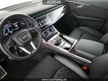 Audi SQ8 4.0 TFSI quattro #Black#22Z#Pano