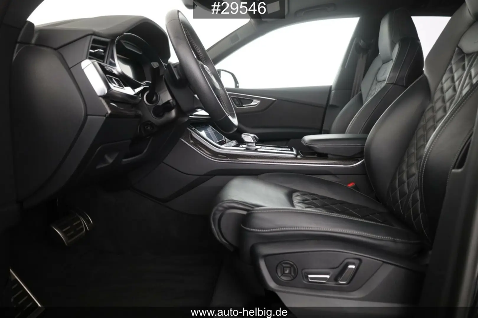 Audi SQ8 4.0 TFSI quattro #Black#22Z#Pano