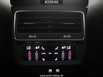 Audi SQ8 4.0 TFSI quattro #Black#22Z#Pano