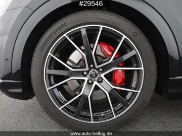 Audi SQ8 4.0 TFSI quattro #Black#22Z#Pano