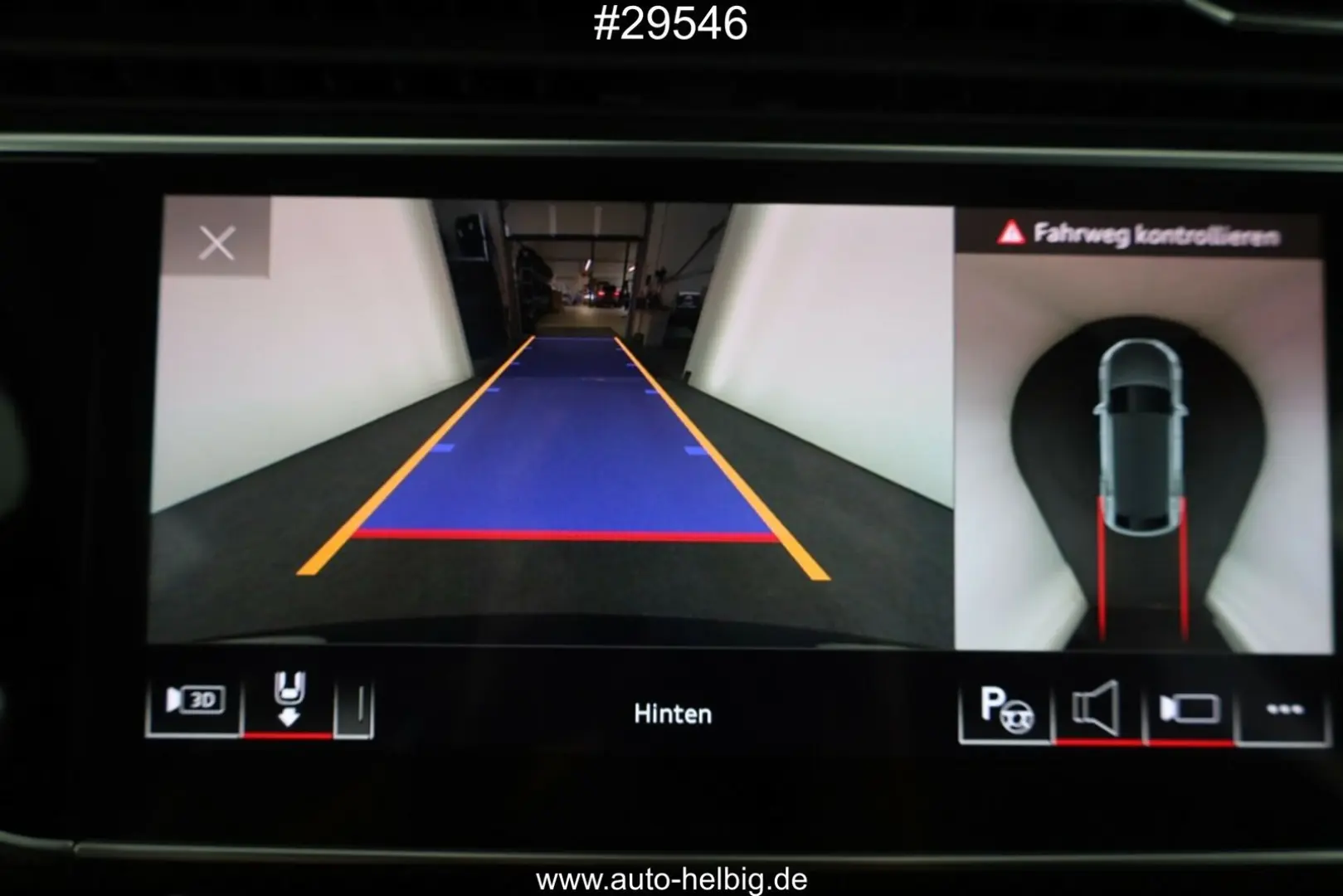 Audi SQ8 4.0 TFSI quattro #Black#22Z#Pano