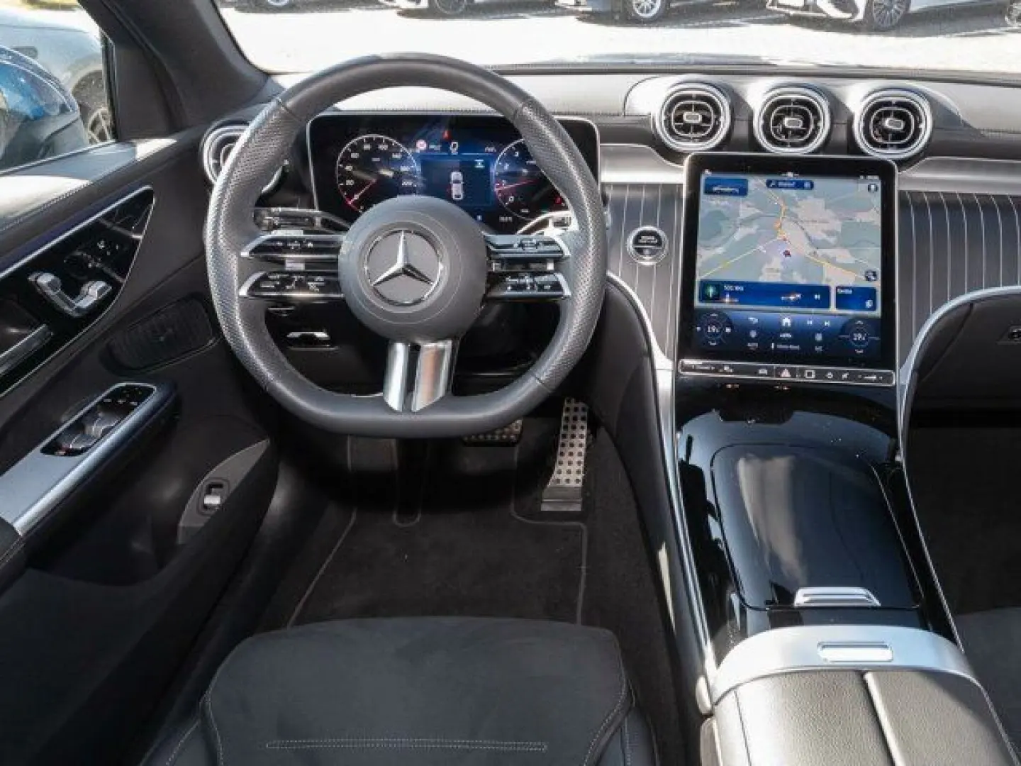 GLC 200 4MATIC °AMG°AHK°DIGITALLIGHT°PANO°360CA°