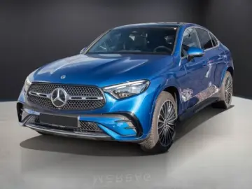 GLC 200 4MATIC  AMG AHK DIGITALLIGHT PANO 360CA
