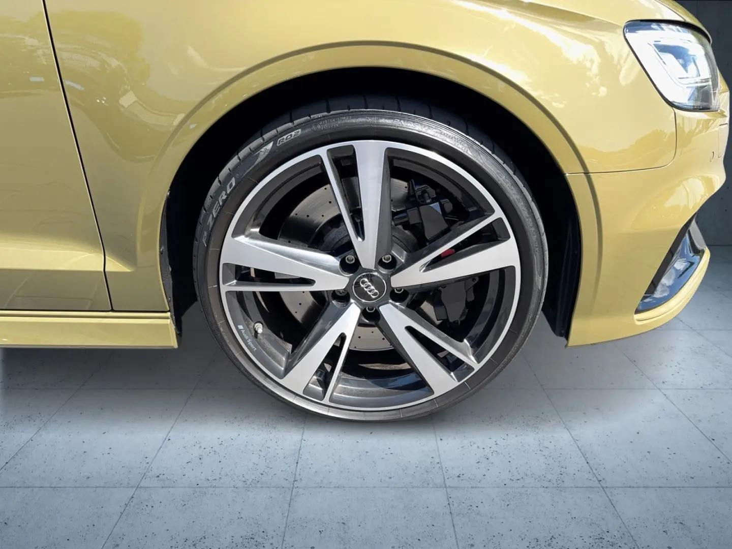 Audi RS 3 Limousine Matrix/B&O/Pano/RS-Aga/M-Ride