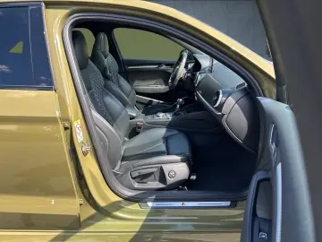Audi RS 3 Limousine Matrix/B&O/Pano/RS-Aga/M-Ride