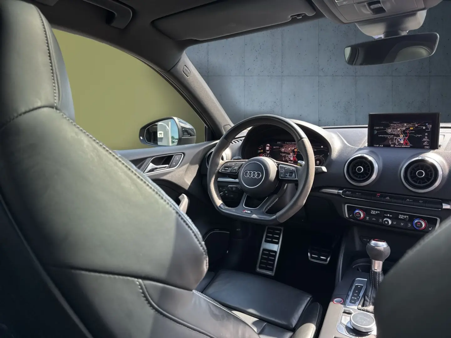 Audi RS 3 Limousine Matrix/B&O/Pano/RS-Aga/M-Ride