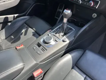 Audi RS 3 Limousine Matrix/B&O/Pano/RS-Aga/M-Ride