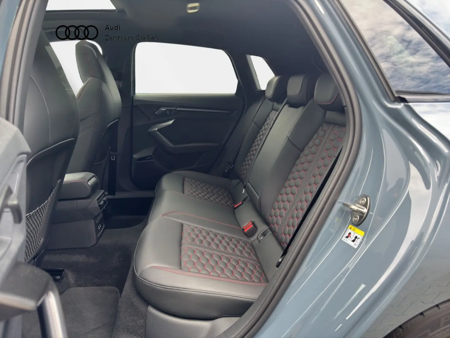 Audi RS 3 Sportback 2.5 TFSI quattro Black MATRIX HuD