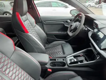 Audi RS3*MATRIX*PANO*SPORT*KEYLESS*