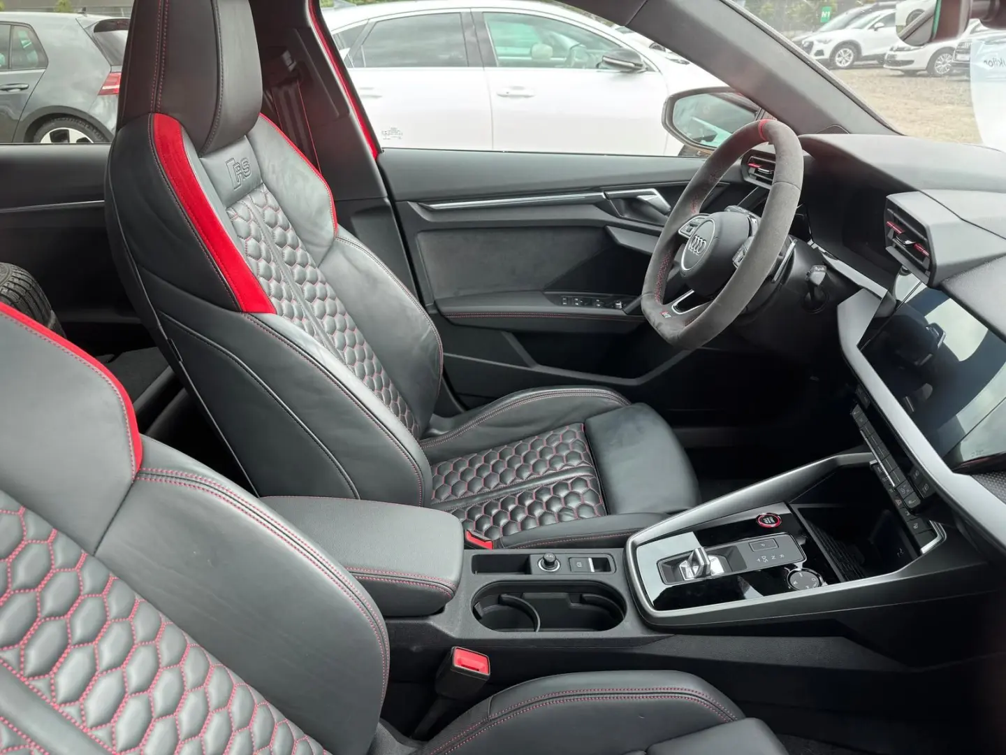 Audi RS3*MATRIX*PANO*SPORT*KEYLESS*