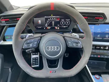 Audi RS3*MATRIX*PANO*SPORT*KEYLESS*