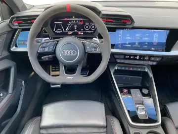 Audi RS3*MATRIX*PANO*SPORT*KEYLESS*