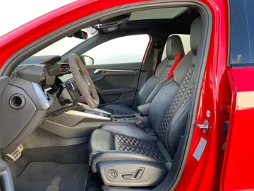 Audi RS3*MATRIX*PANO*SPORT*KEYLESS*